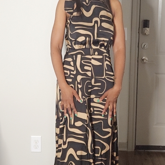 Just Me Jumpsuit - Picture 3 of 7